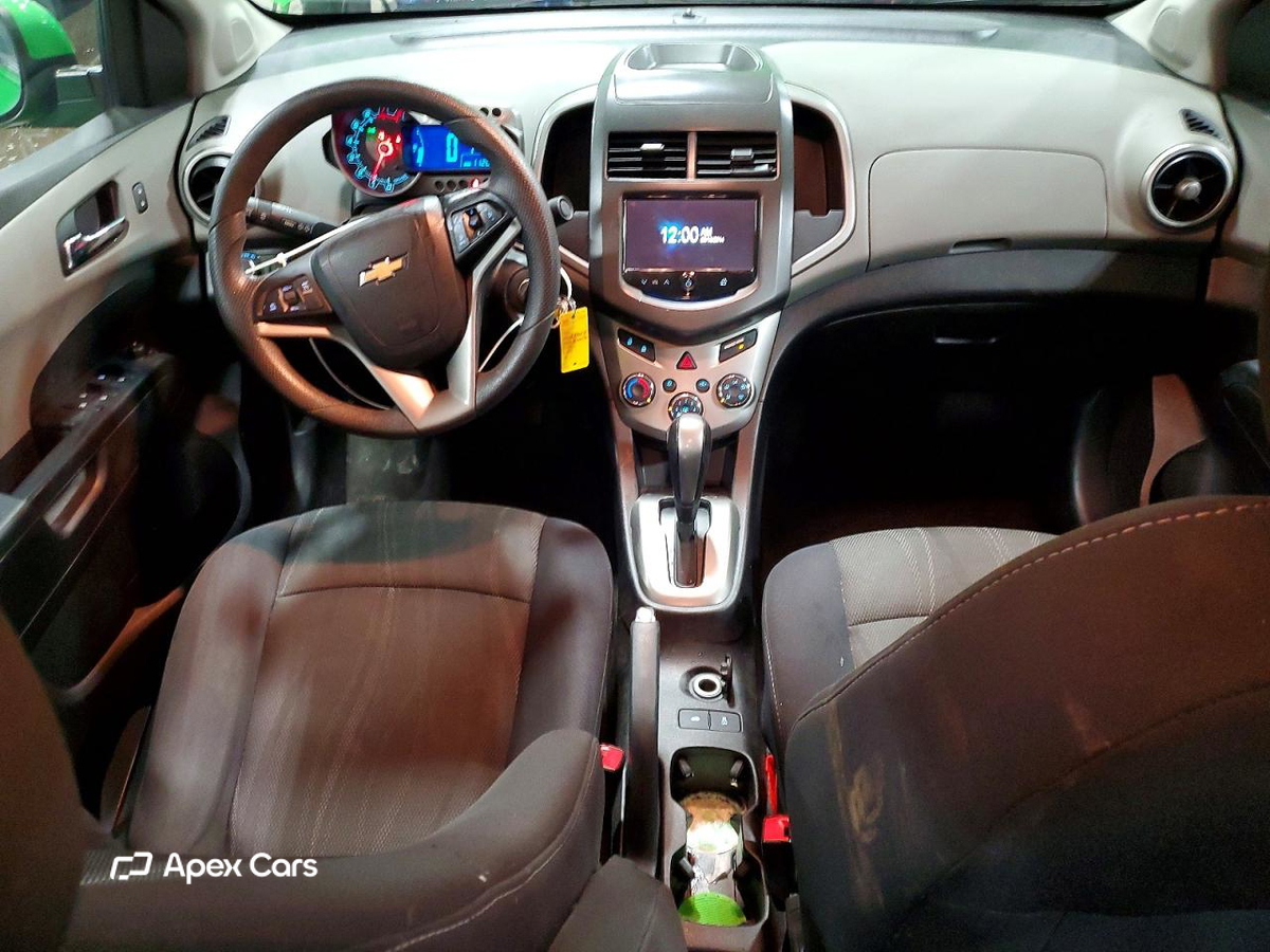 Chevrolet Sonic 2015
