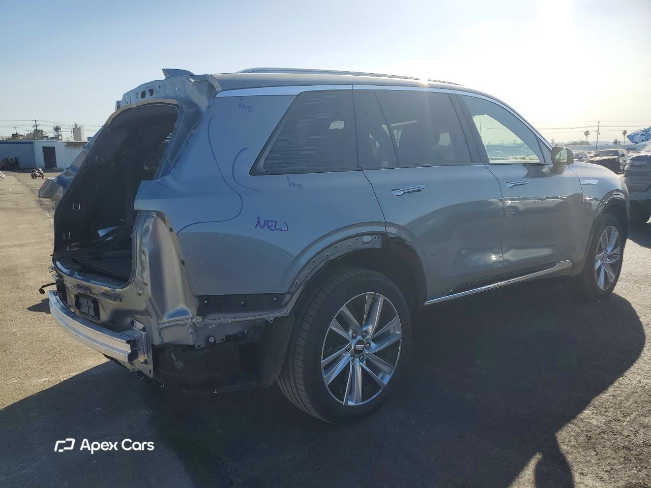 Cadillac XT4 2026
