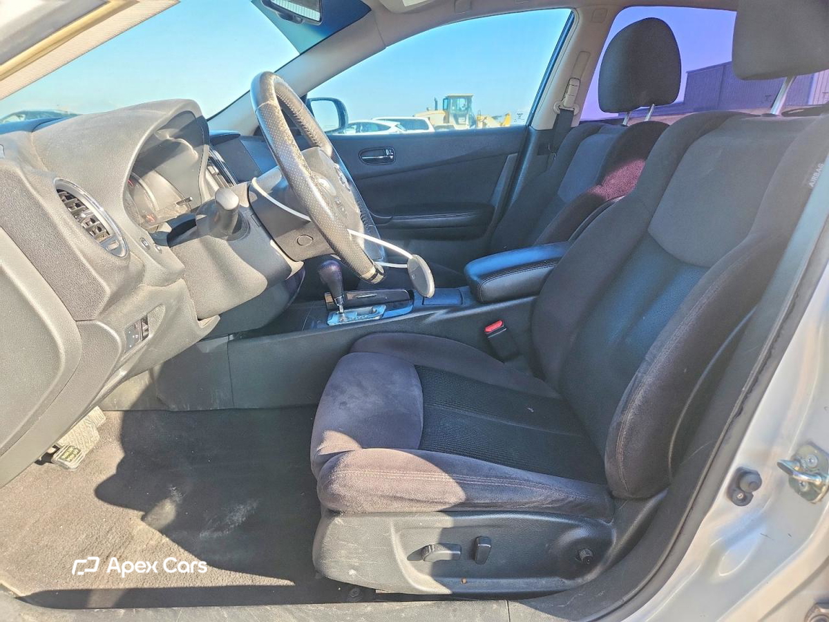 Nissan Maxima 2014