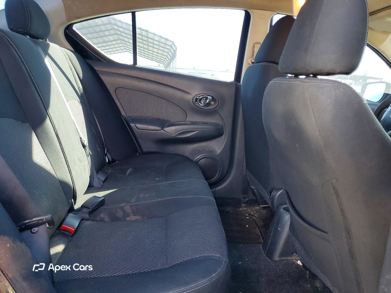 Nissan Versa 2016