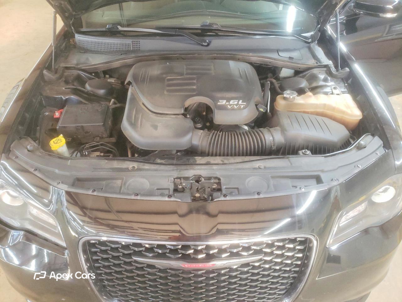 Chrysler 300 2022