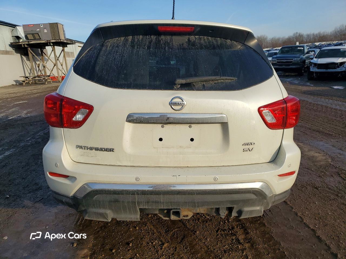 Nissan Pathfinder 2017