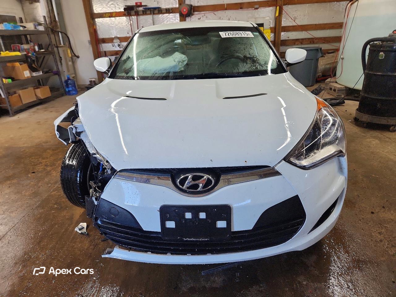Hyundai Veloster 2013