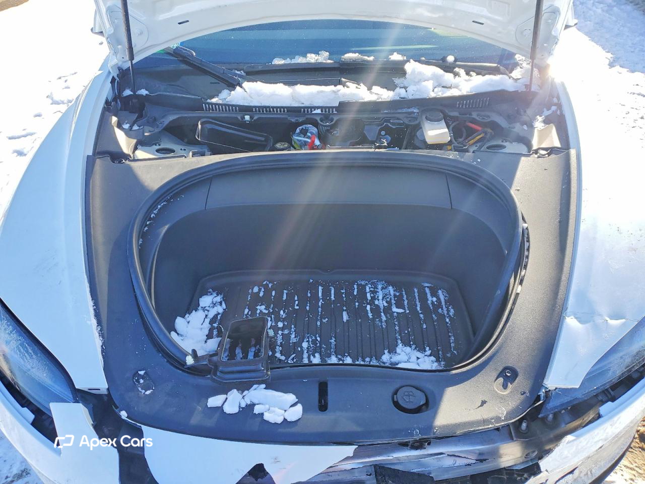 Tesla Model 3 2024
