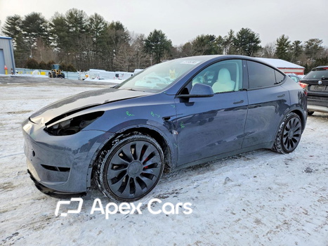 Tesla Model Y 2023 - Zdjęcie 1 z 14