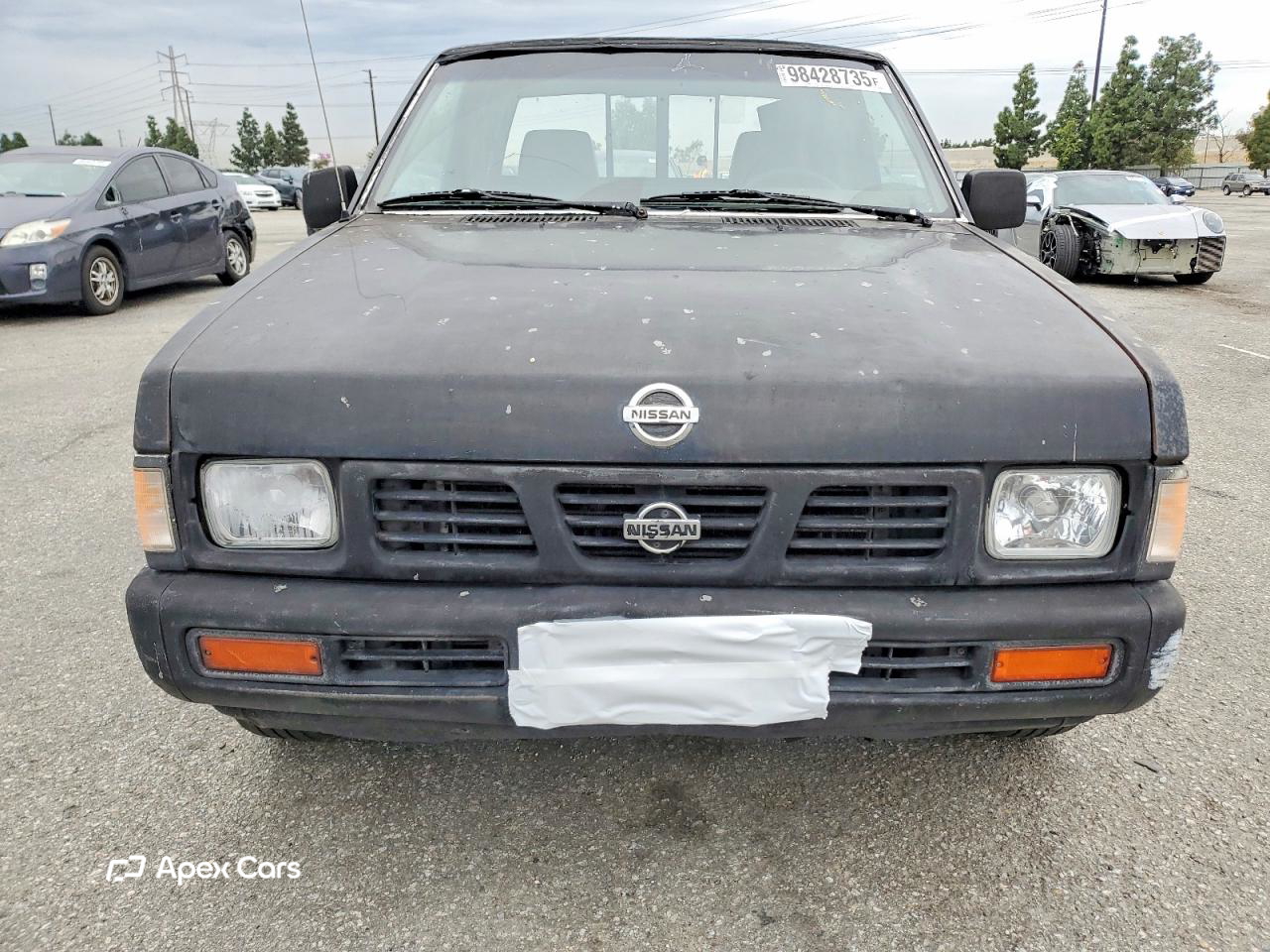 Nissan  1993
