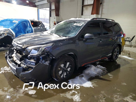 Subaru Forester 2023 - Image 1 of 13