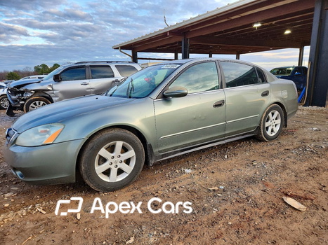 Nissan Altima 2002 - Image 1 of 13