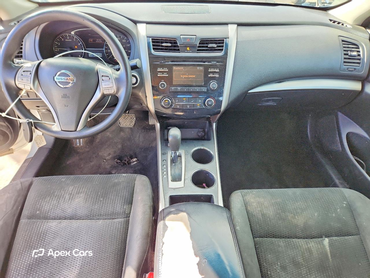 Nissan Altima 2015