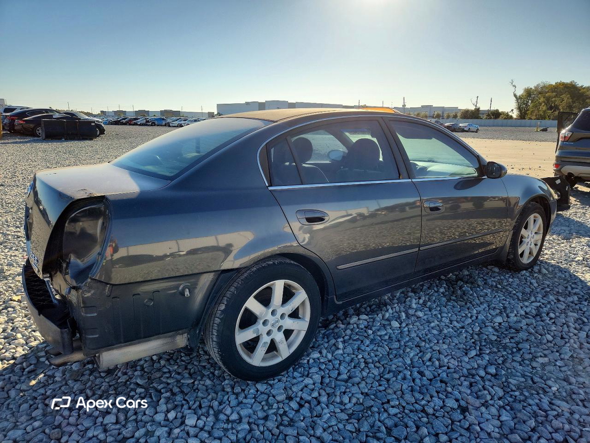 Nissan Altima 2006