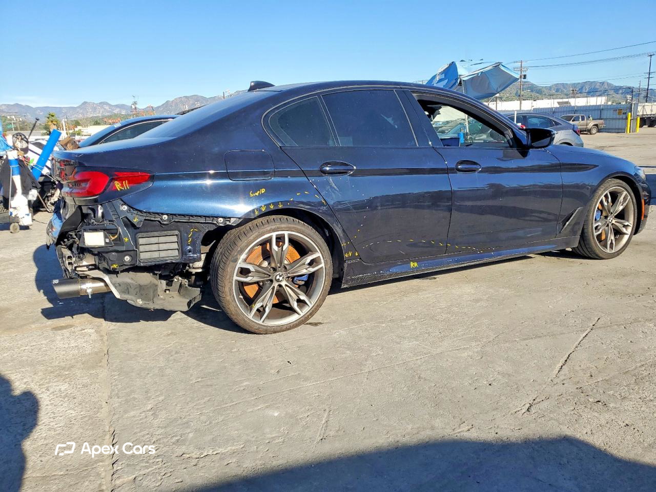 BMW M5 2021