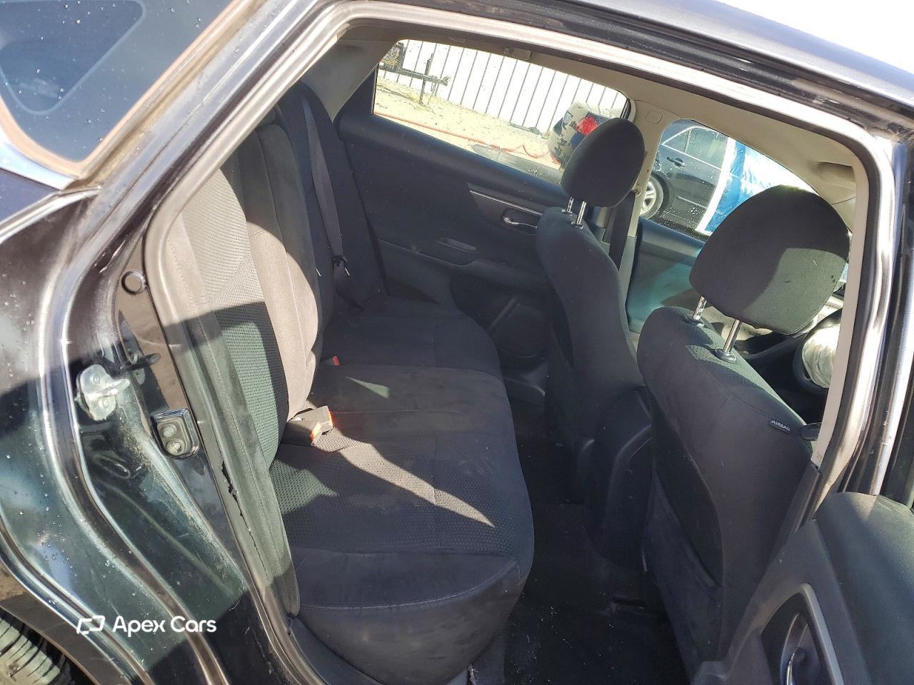 Nissan Altima 2015