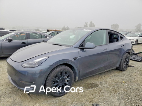 Tesla Model Y 2023 - Image 1 of 12