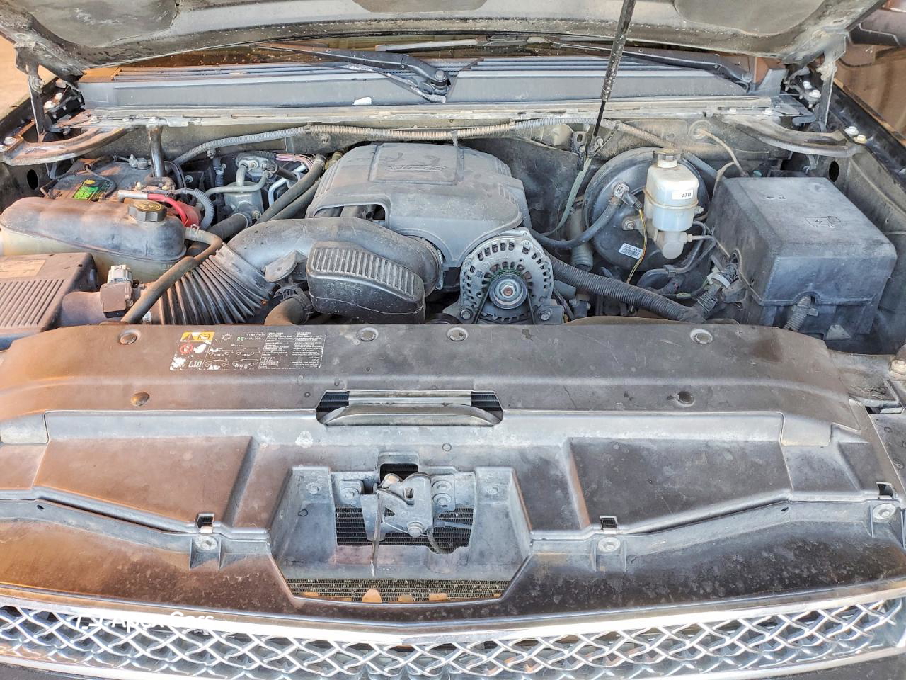 Chevrolet Suburban 2012