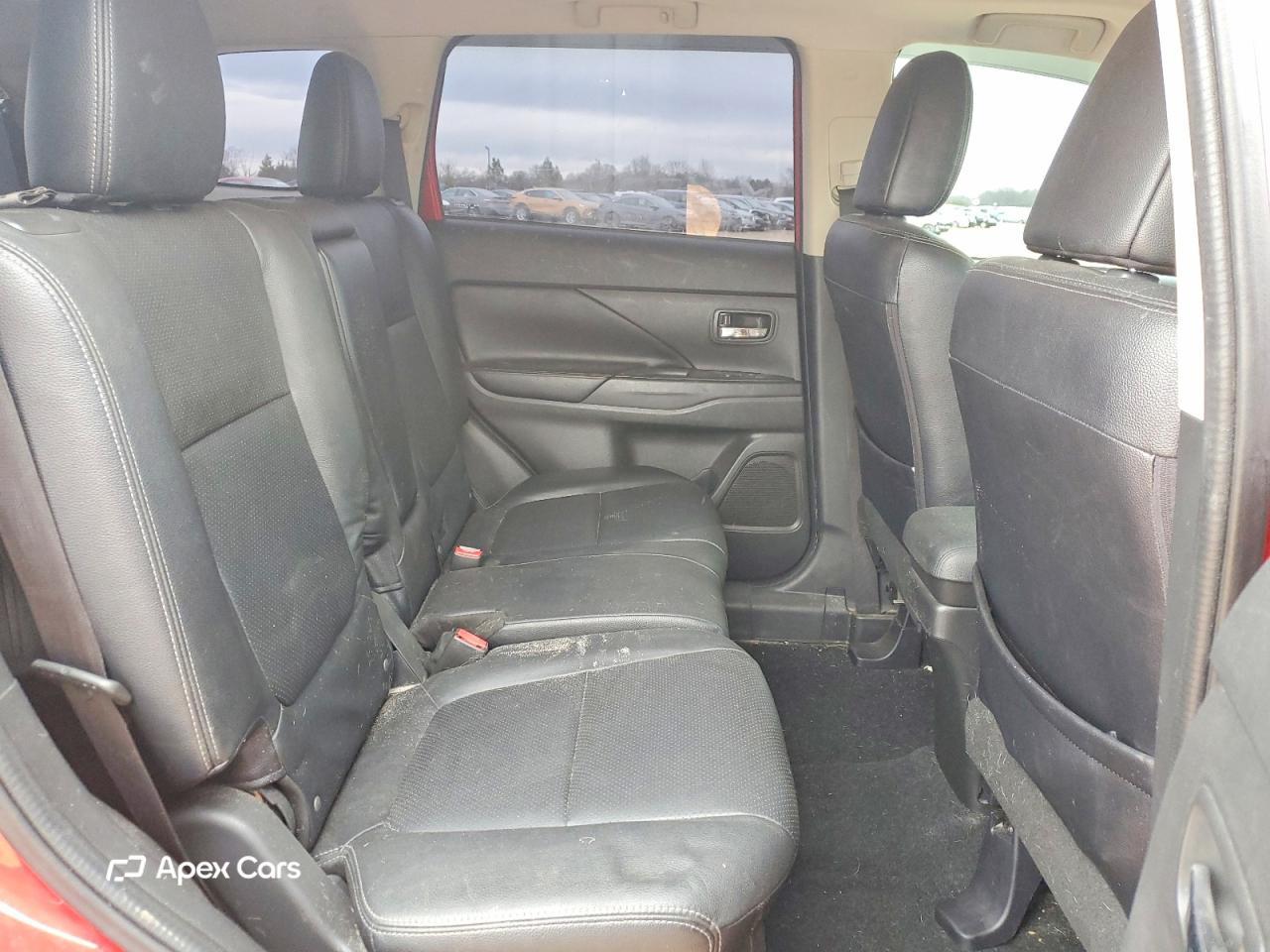Mitsubishi Outlander 2016
