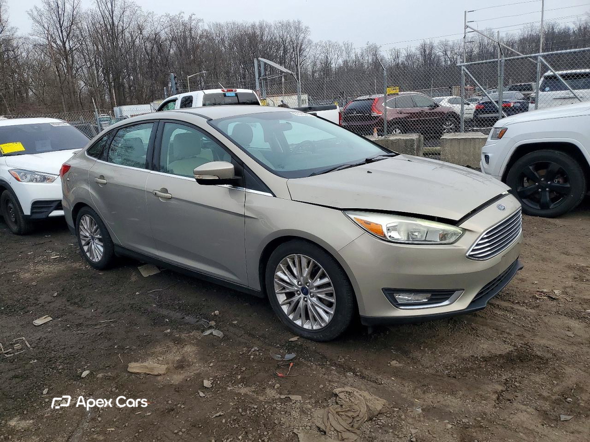 Ford Focus 2015