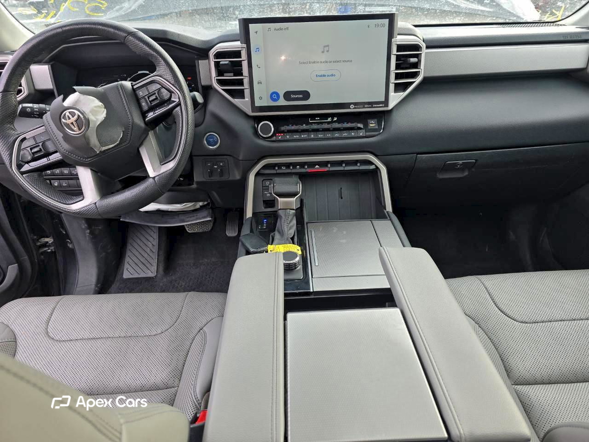 Toyota Sequoia 2023