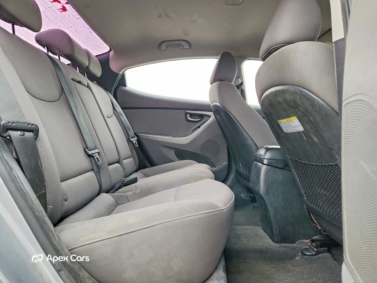 Hyundai Elantra 2016