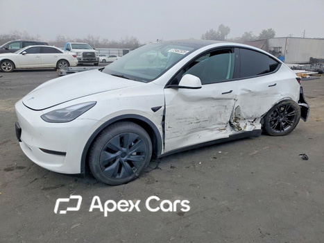 Tesla Model Y 2025 - Zdjęcie 1 z 13
