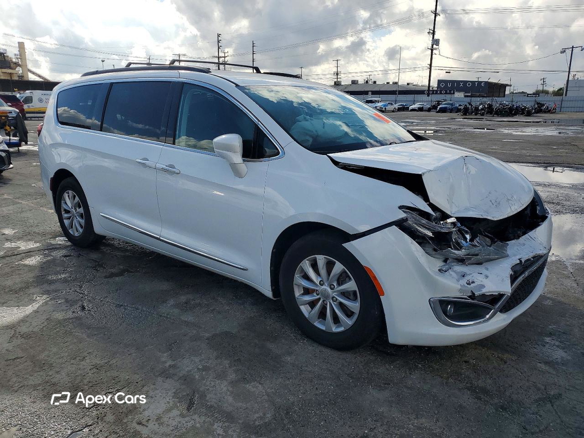 Chrysler Pacifica 2017