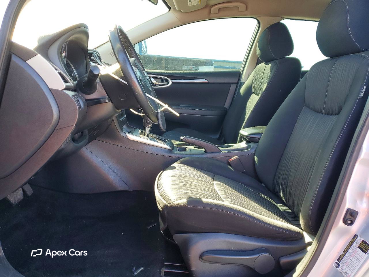Nissan Sentra 2018