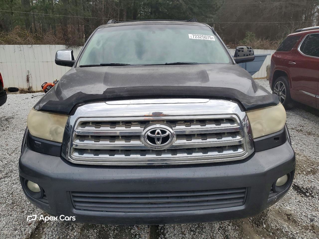 Toyota Sequoia 2011