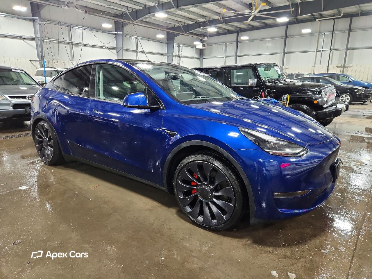 Tesla Model Y 2024