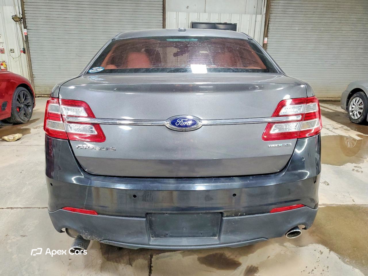 Ford Taurus 2015