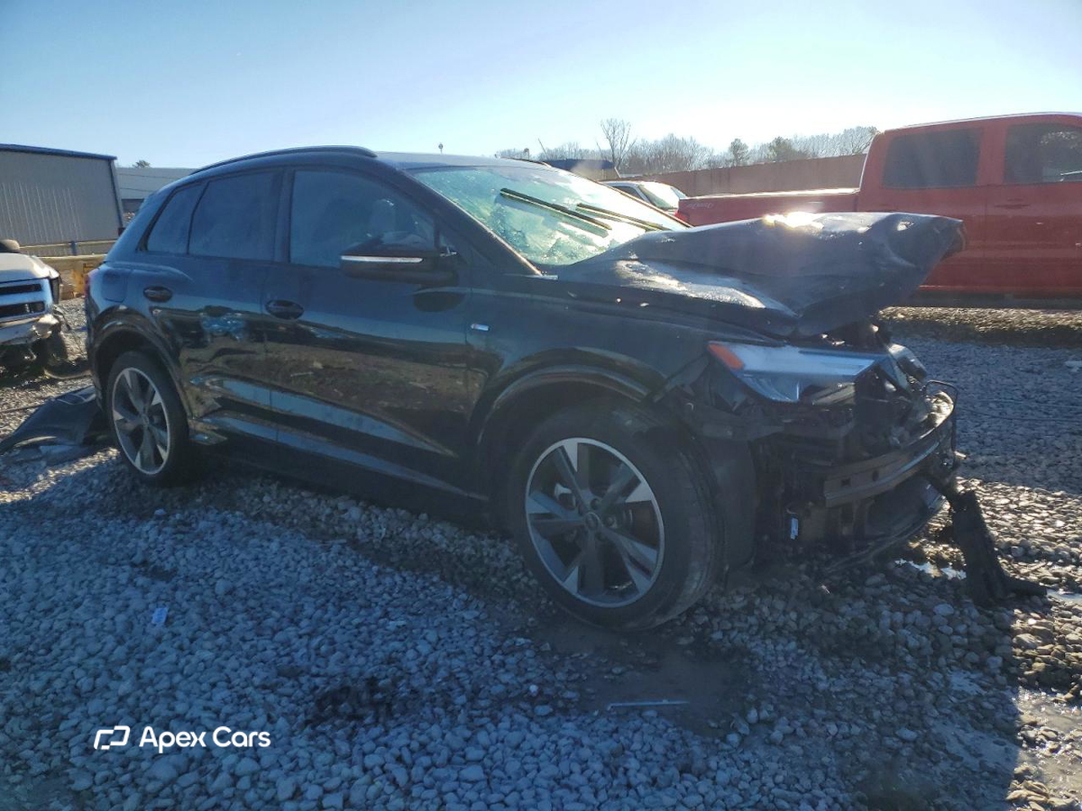 Audi Q4 e-tron 2024