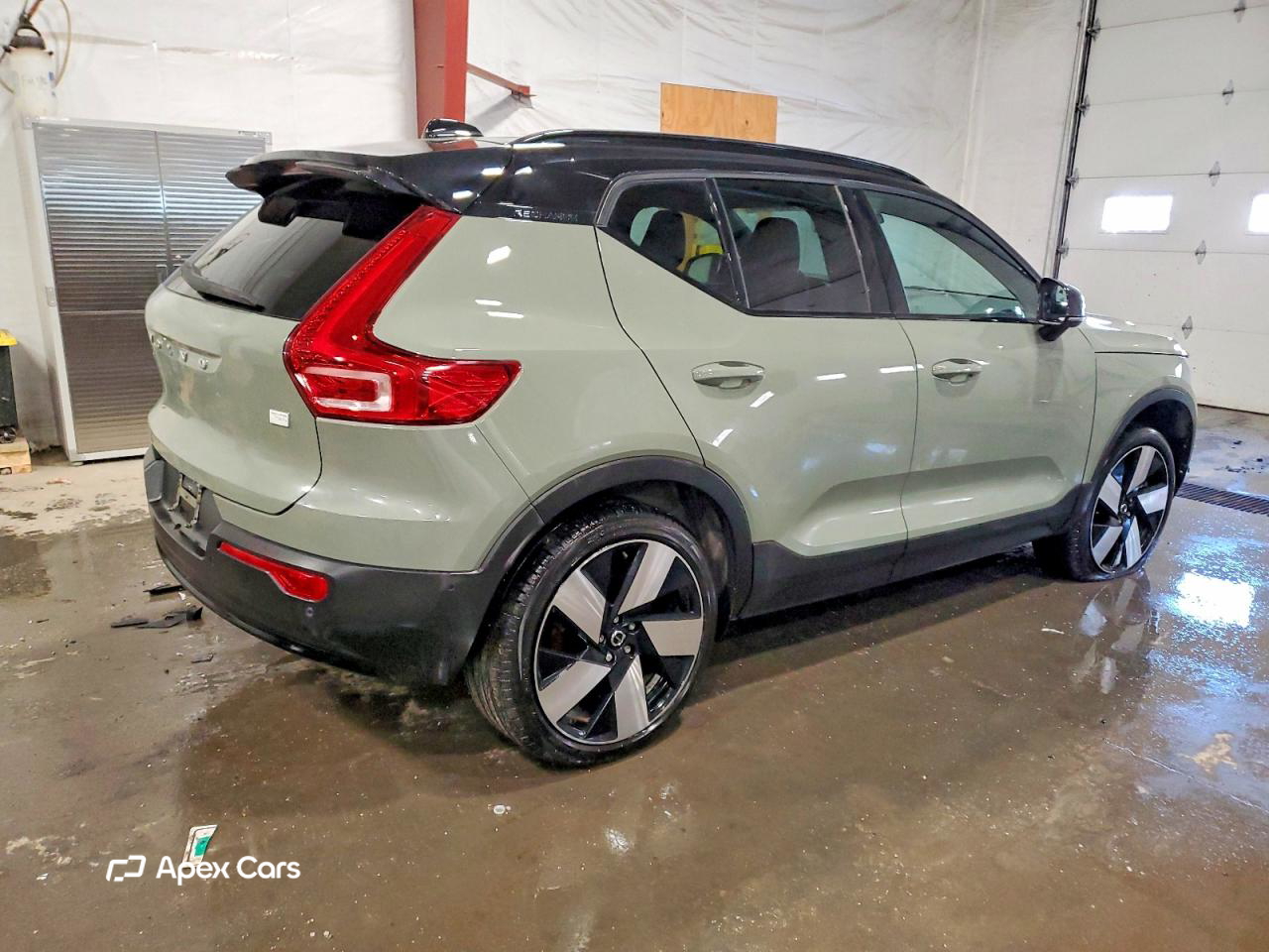 Volvo XC40 2024