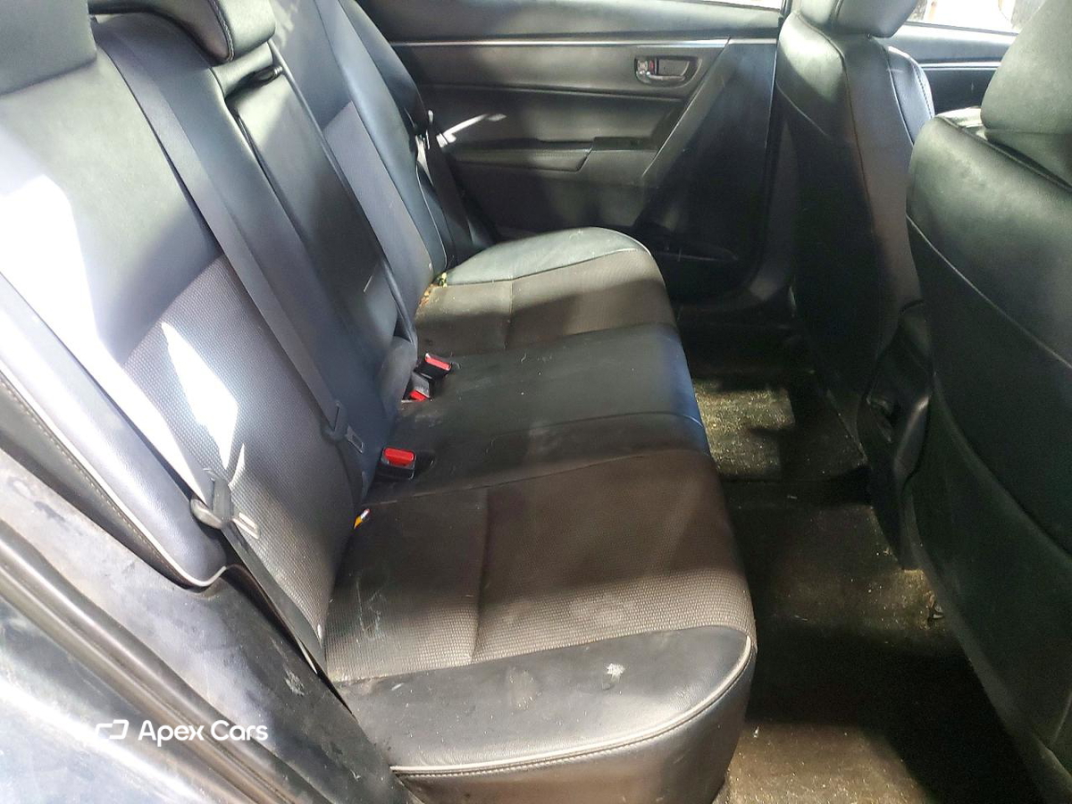 Toyota Corolla 2015