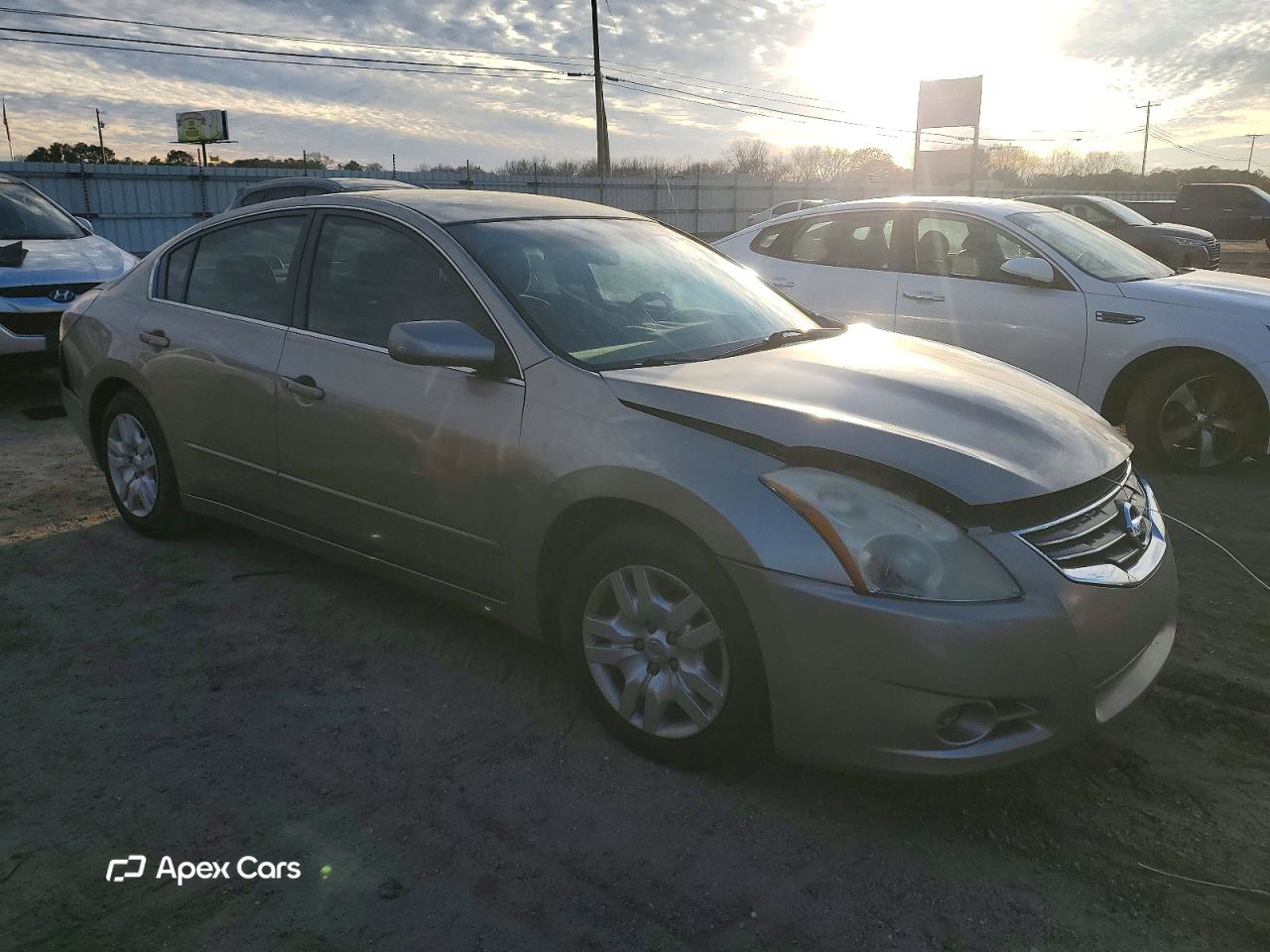 Nissan Altima 2012