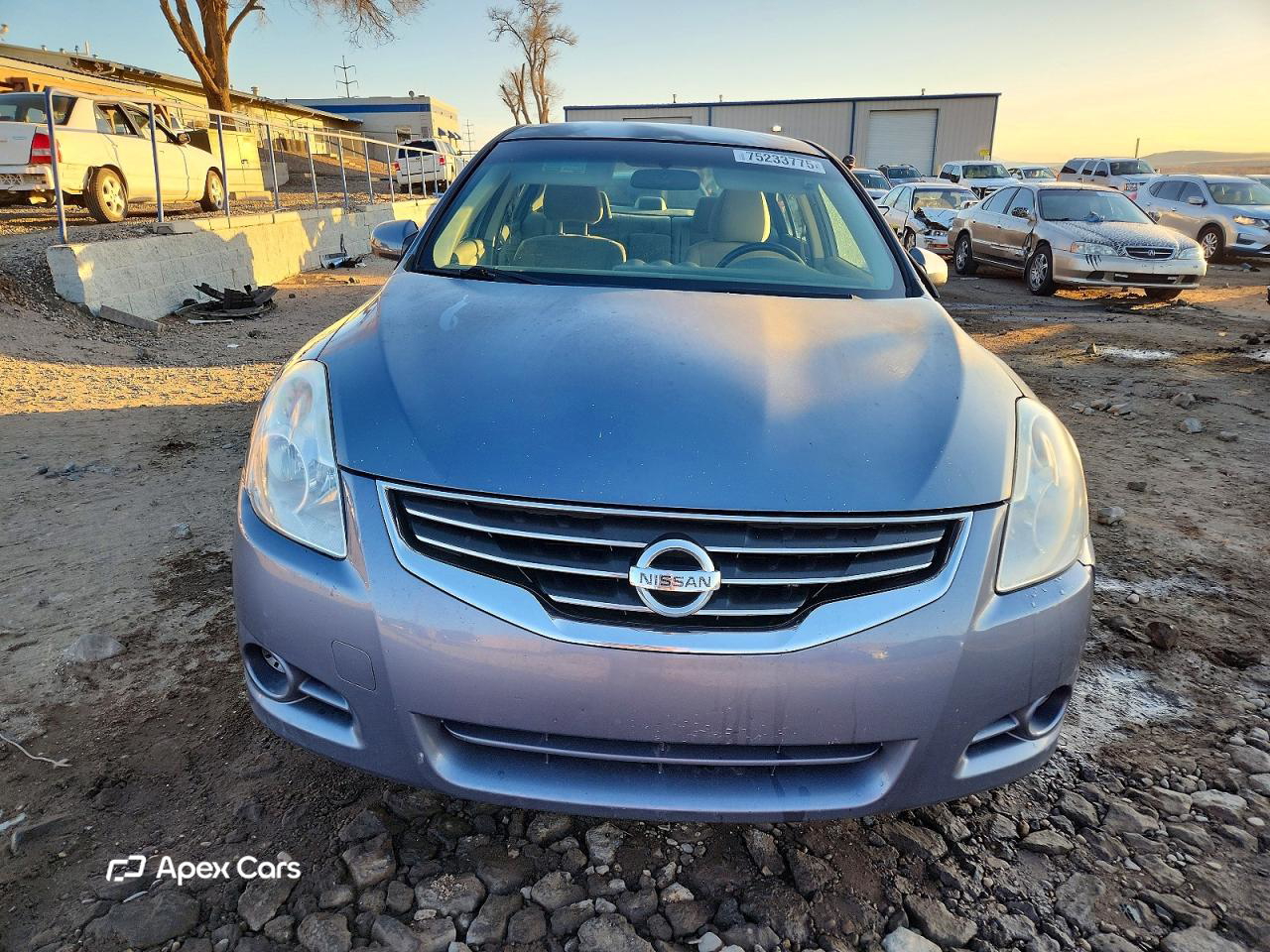 Nissan Altima 2011
