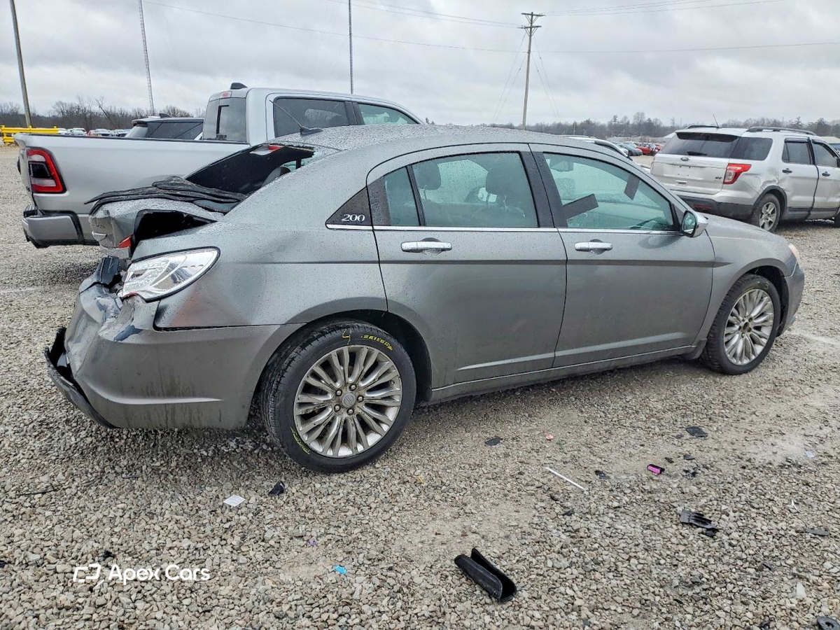 Chrysler 200 2012