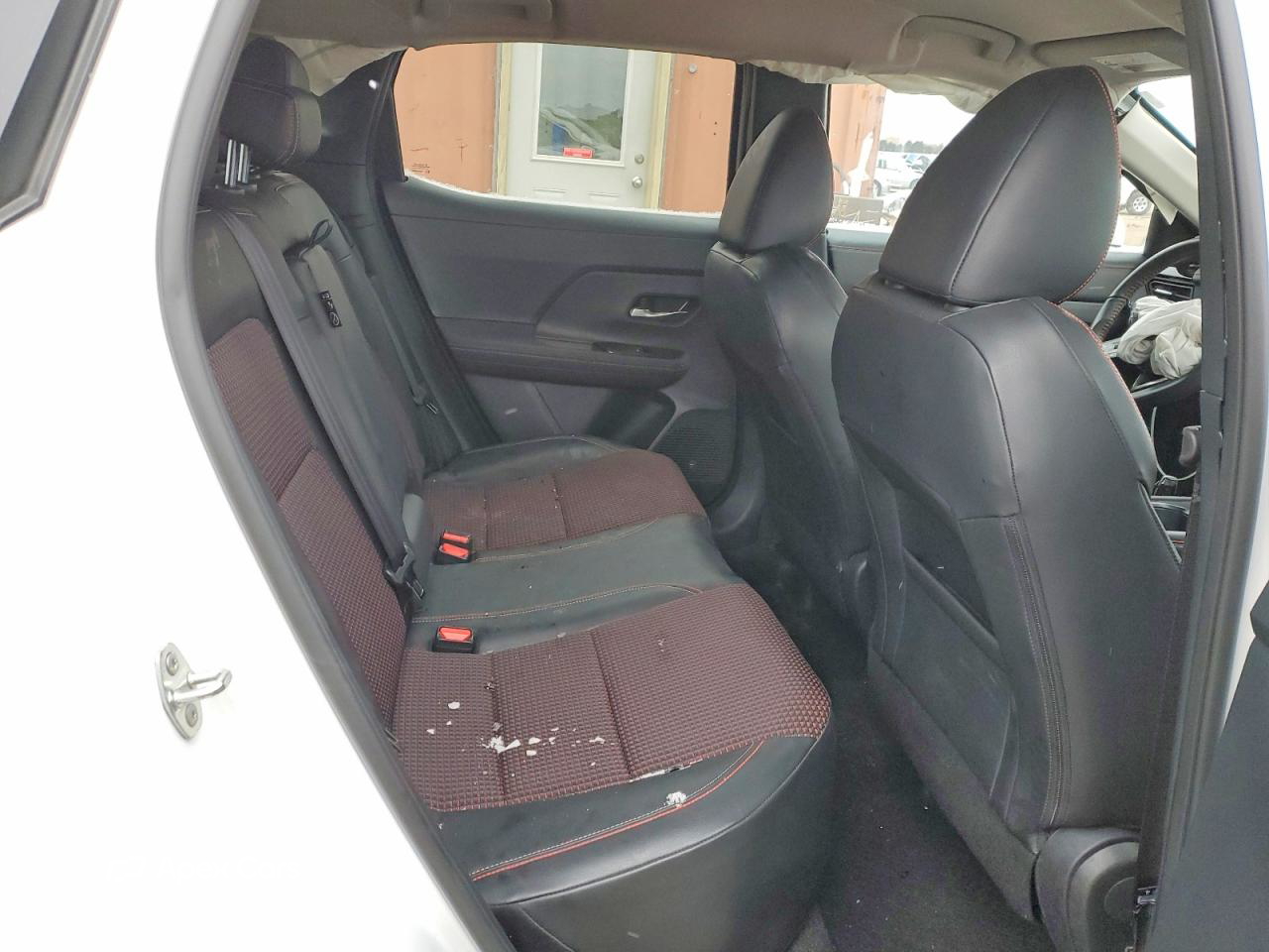 Nissan Kicks 2025