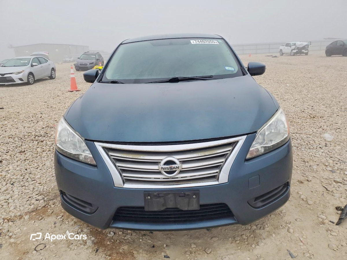 Nissan Sentra 2014