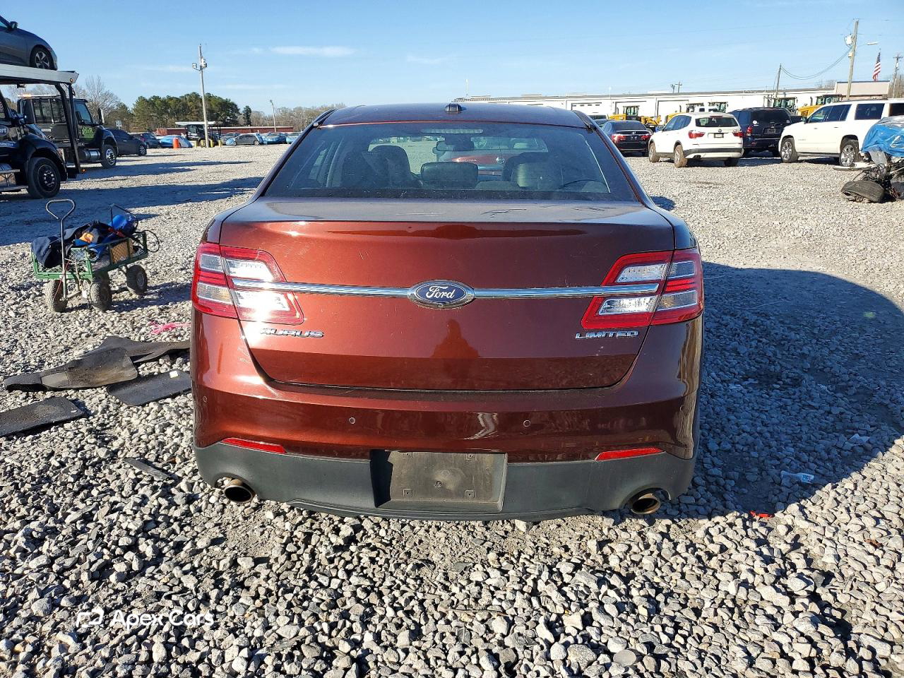 Ford Taurus 2015