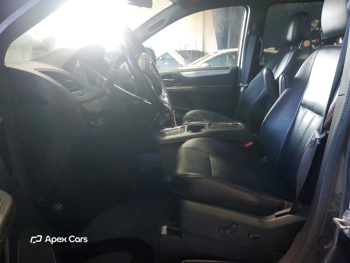 Dodge Caravan 2018