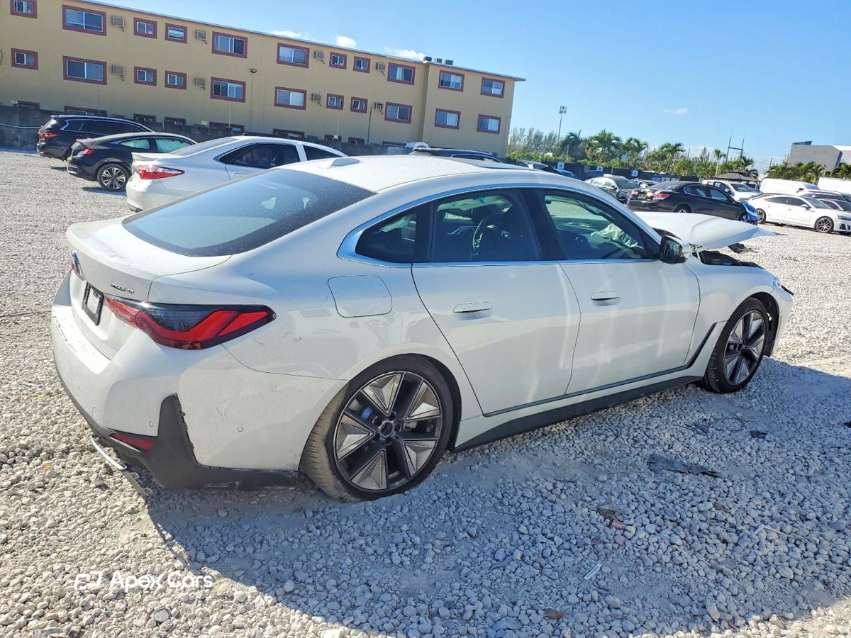BMW i4 2025