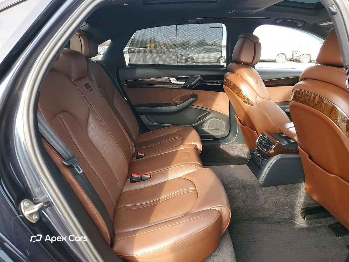 Audi A8 2016