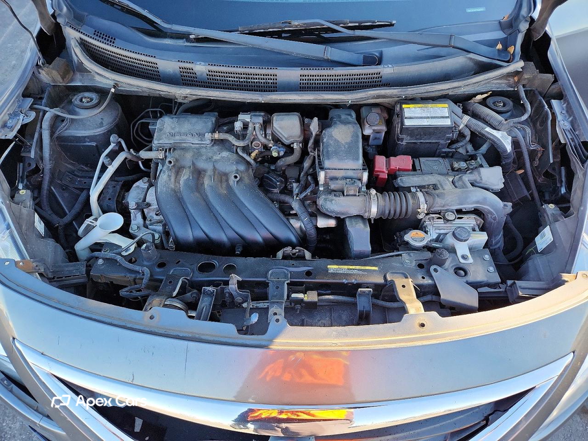 Nissan Versa 2016