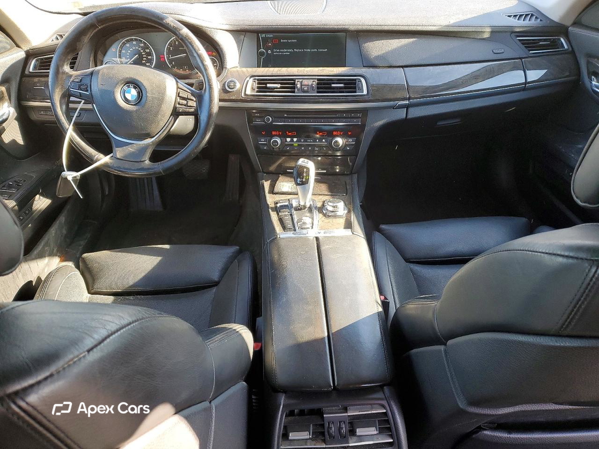 BMW Series 7 2012