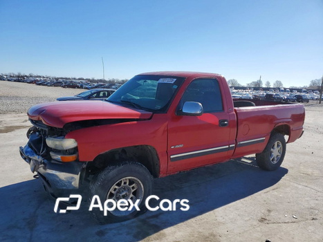 Chevrolet Silverado 2000 - Image 1 of 13