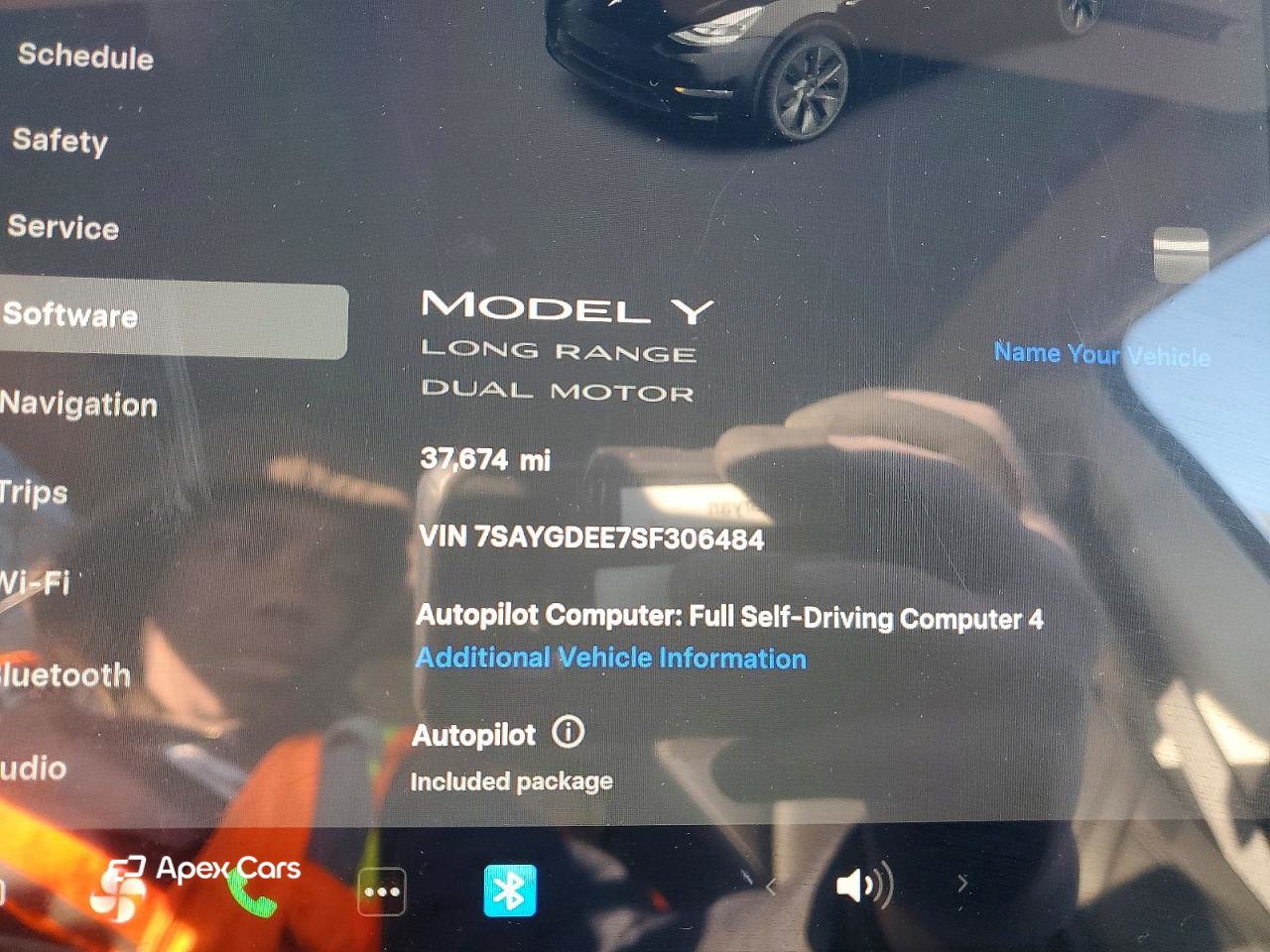 Tesla Model Y 2025