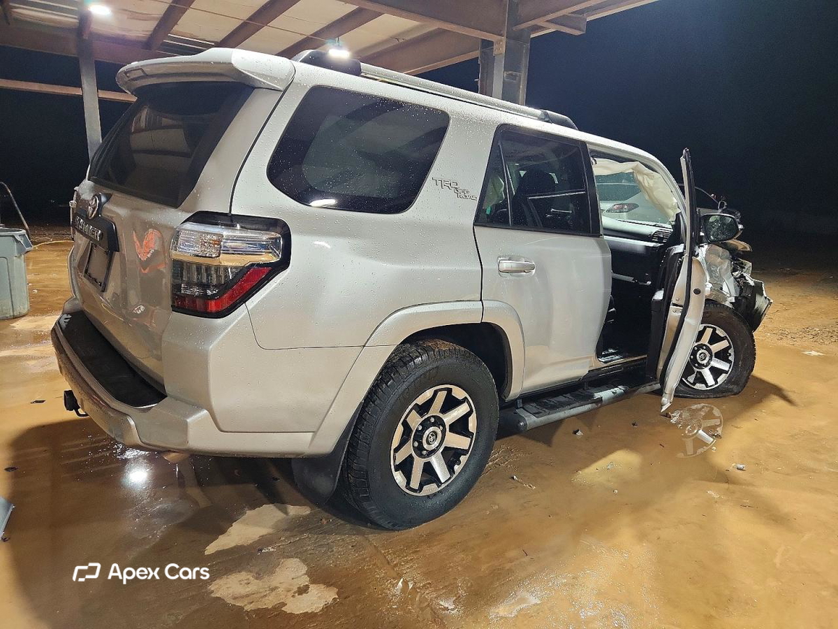 Toyota 4Runner 2017