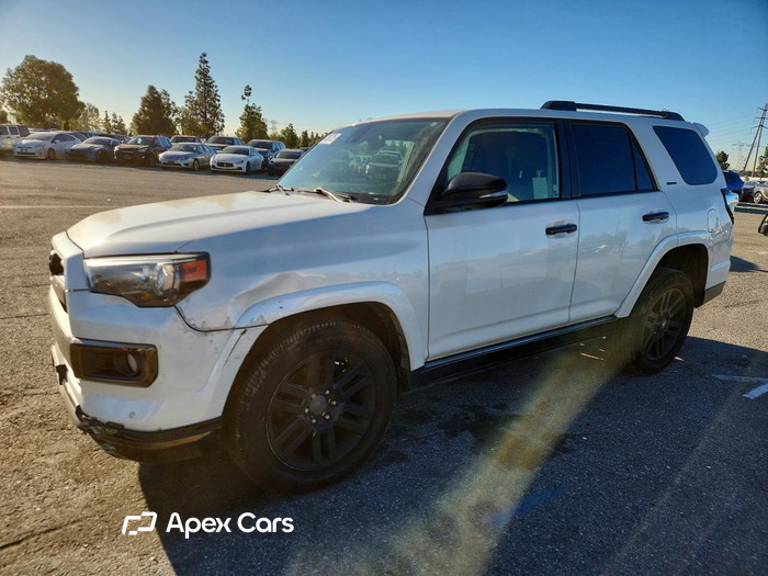 2020 Toyota 4Runner - Image 1 of 5