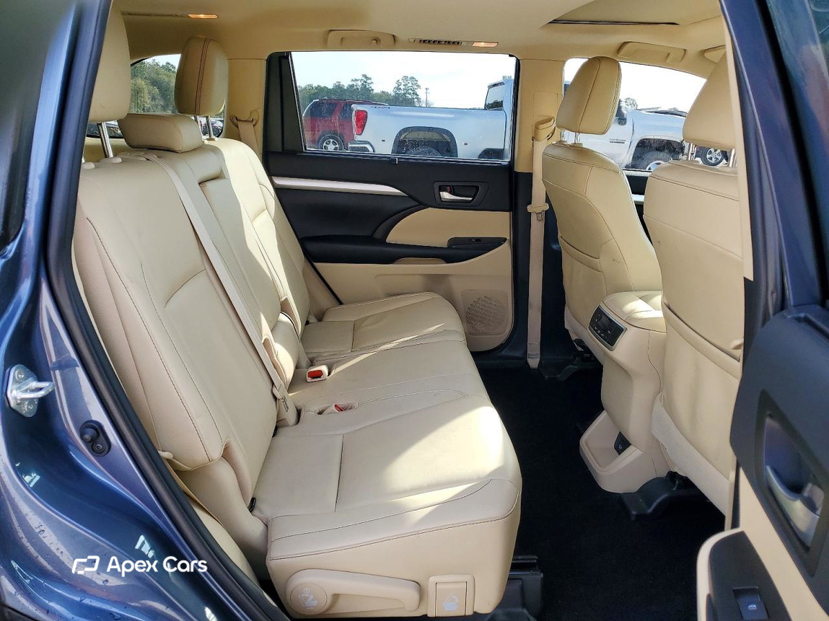 Toyota Highlander 2019