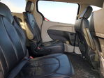 Chrysler Pacifica 2017