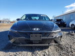 Hyundai Elantra 2025