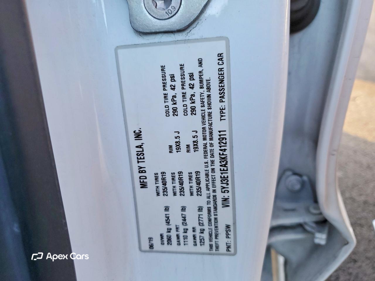 Tesla Model 3 2019